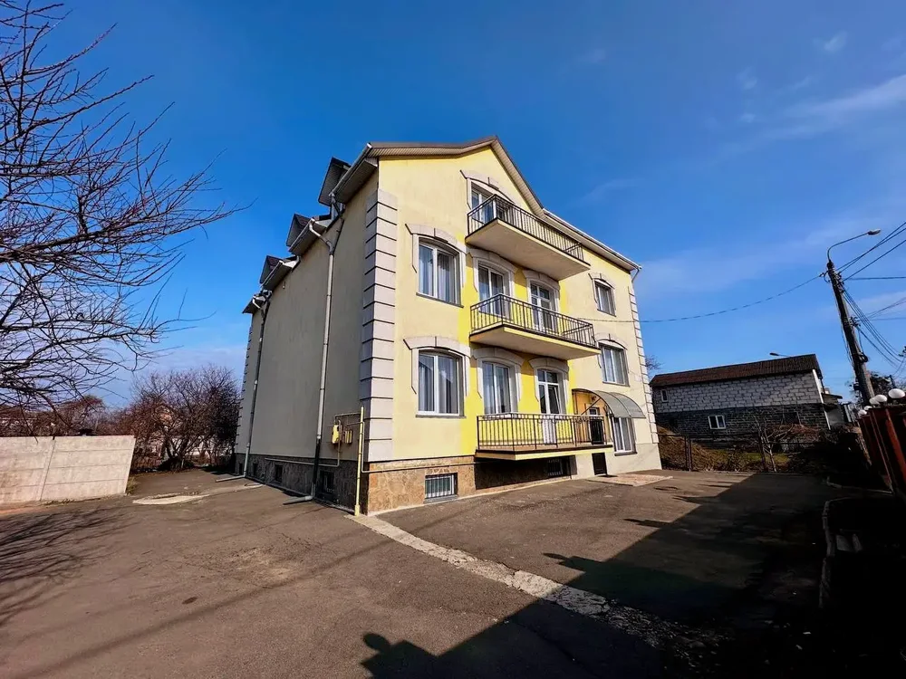 Пансіонат, Київ